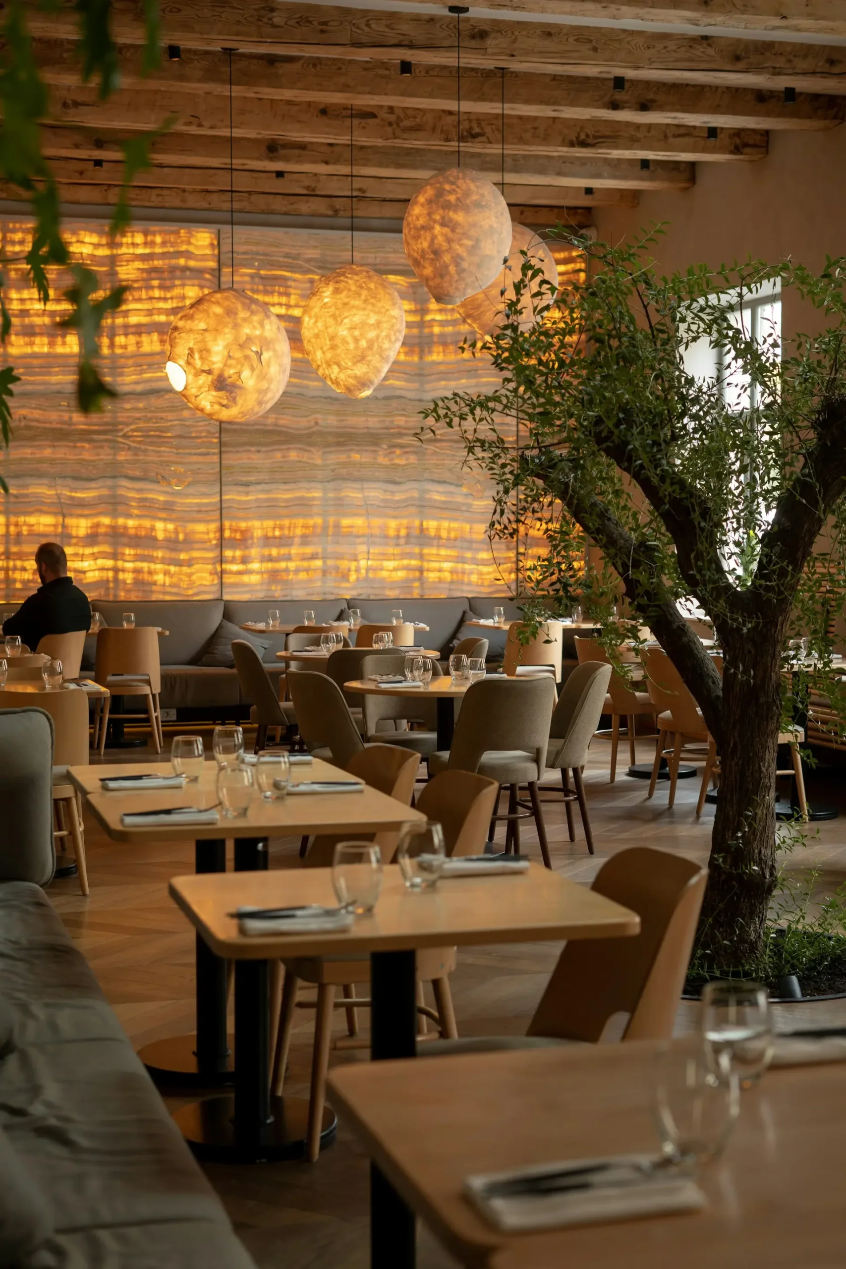 restaurant